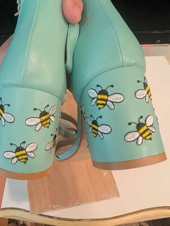 Modcloth Shoes - ModCloth Aqua Block Heel Sandals with Bee Embroidery